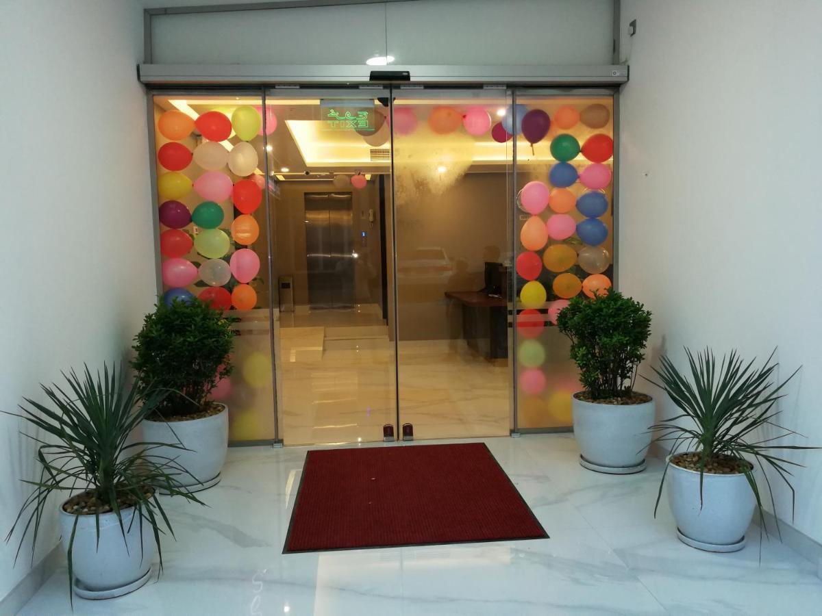 Infinity Juffair Suites Al Manamah Esterno foto