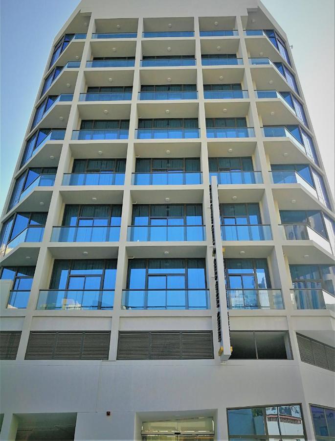 Infinity Juffair Suites Al Manamah Esterno foto